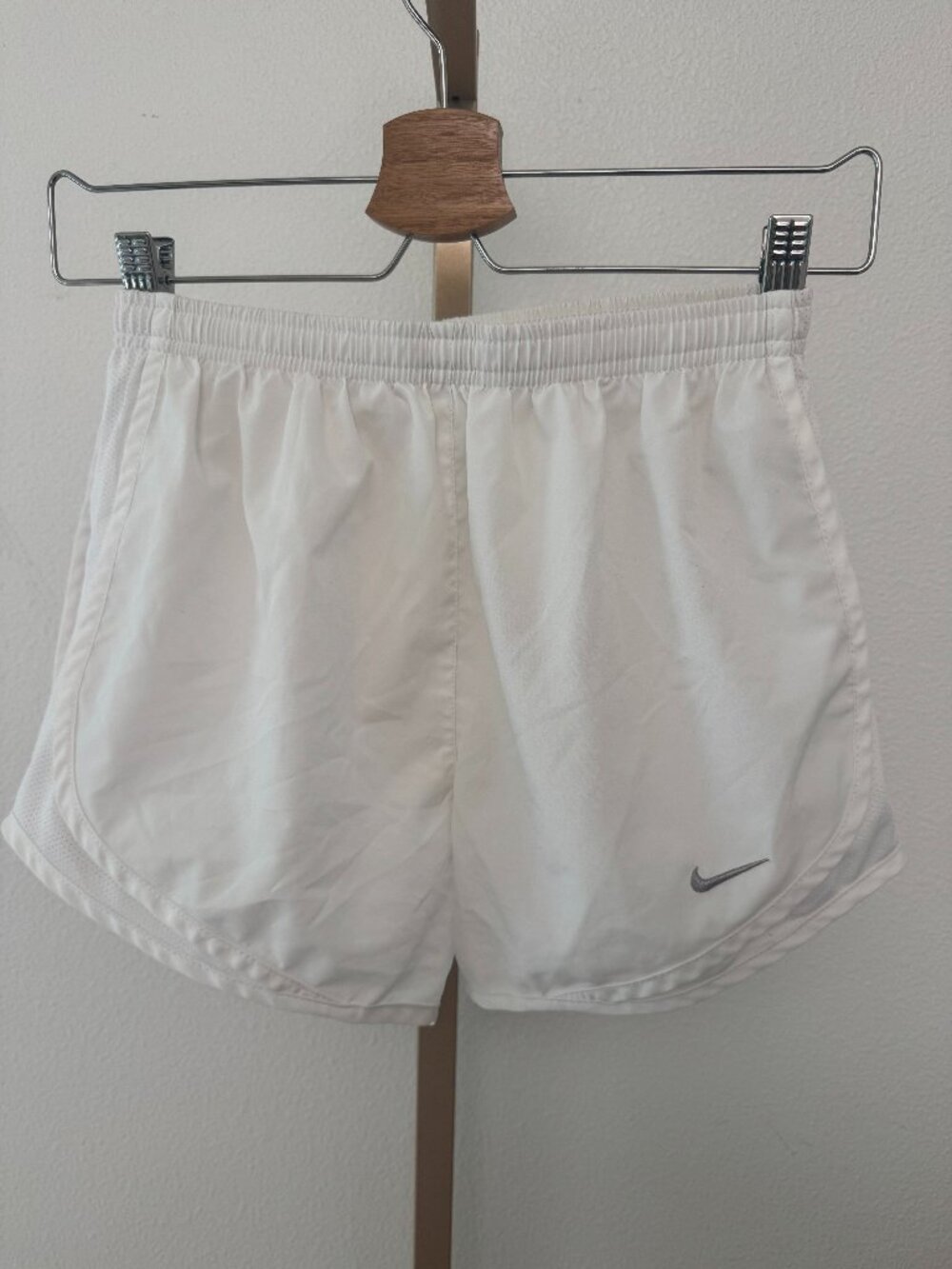 Vintage Nike Dri-FIT Tempo Running Shorts White XS Y2K Athletic Streetwear EUC
